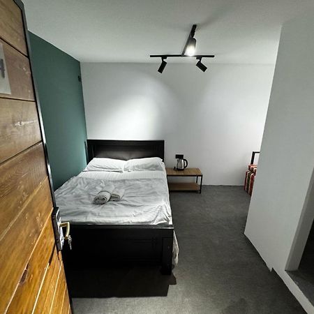 Hotel Isaka Tbilisi Bagian luar foto