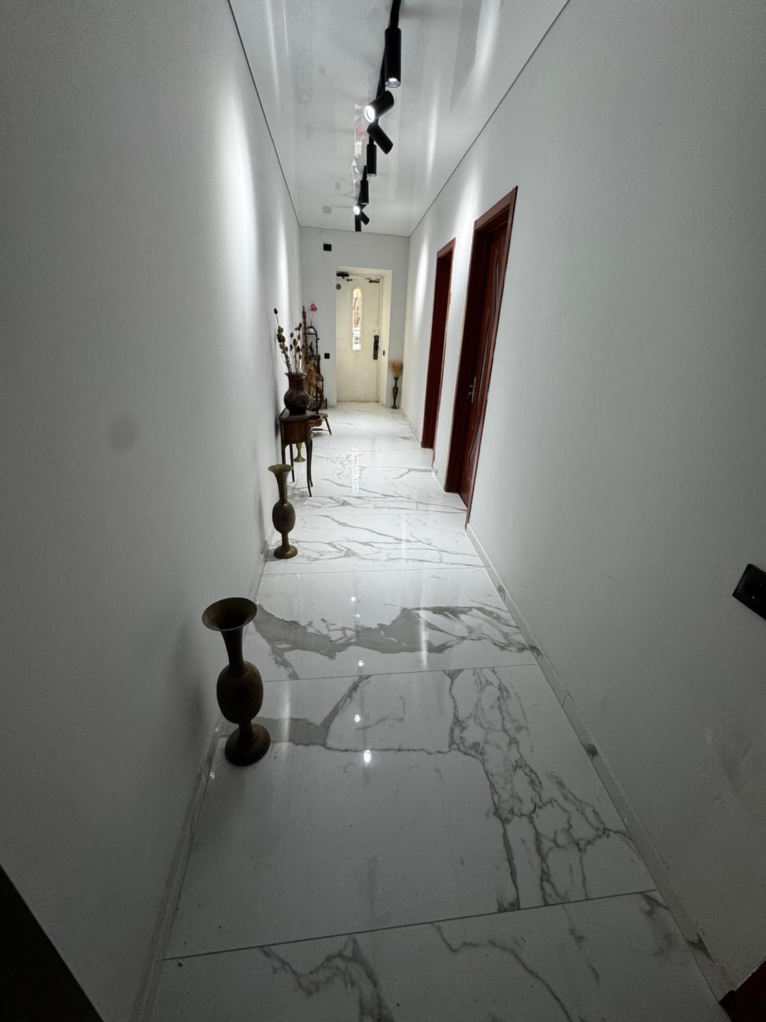 Hotel Isaka Tbilisi Bagian luar foto