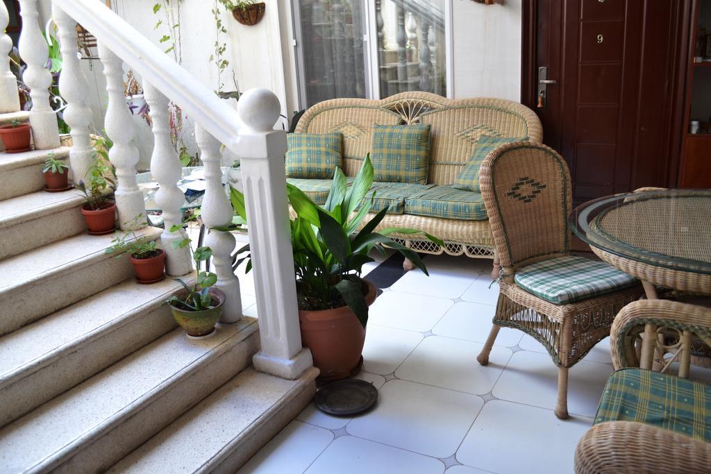 Hotel Isaka Tbilisi Bagian luar foto
