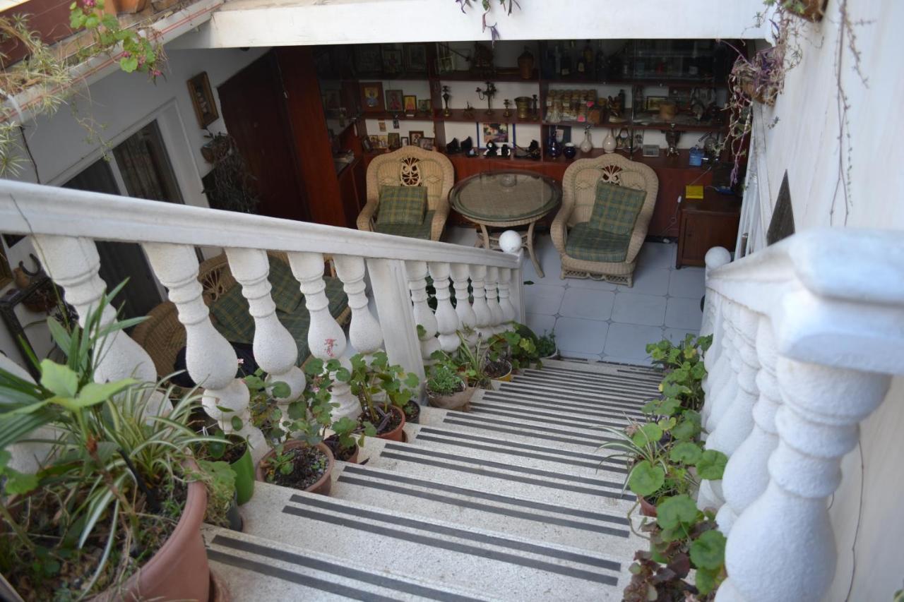 Hotel Isaka Tbilisi Bagian luar foto