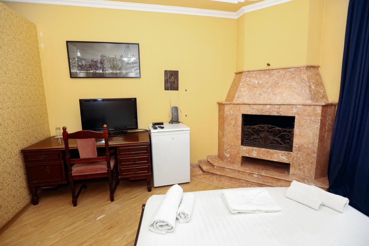 Hotel Isaka Tbilisi Bagian luar foto